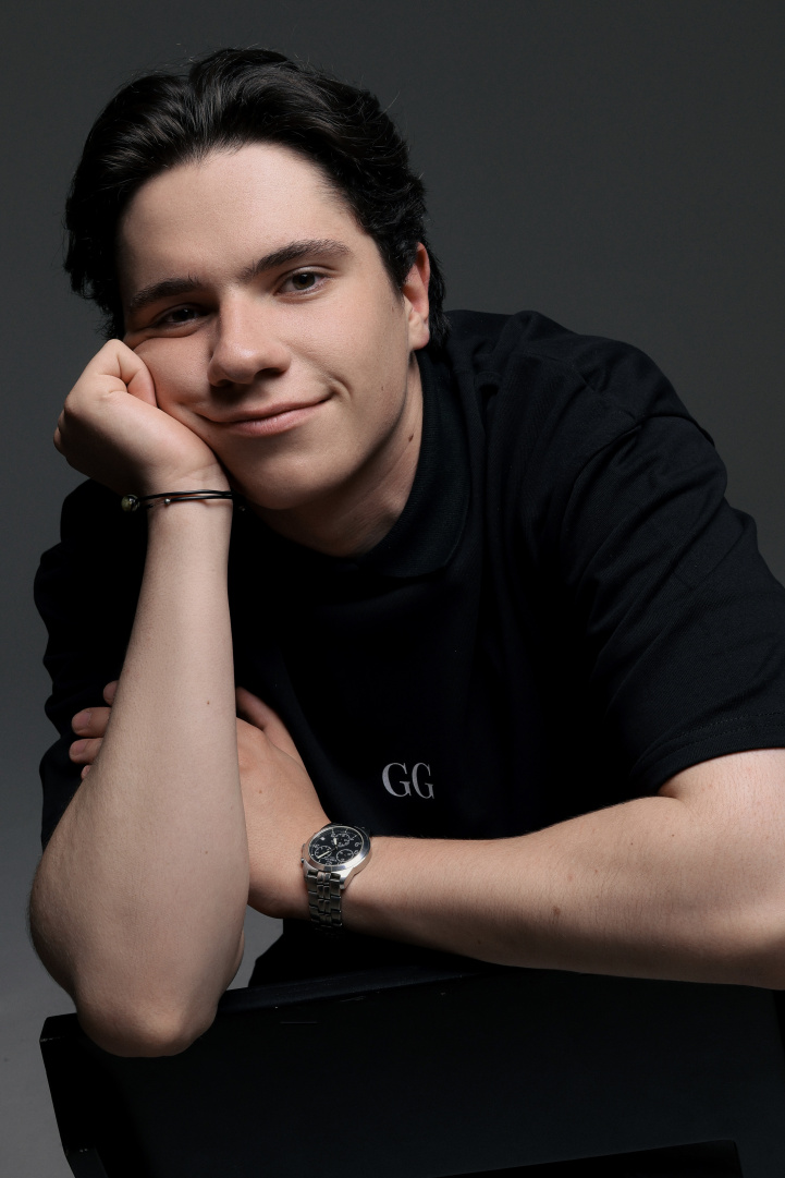 Старшинов Артём.jpg Старшинов Артём.jpg